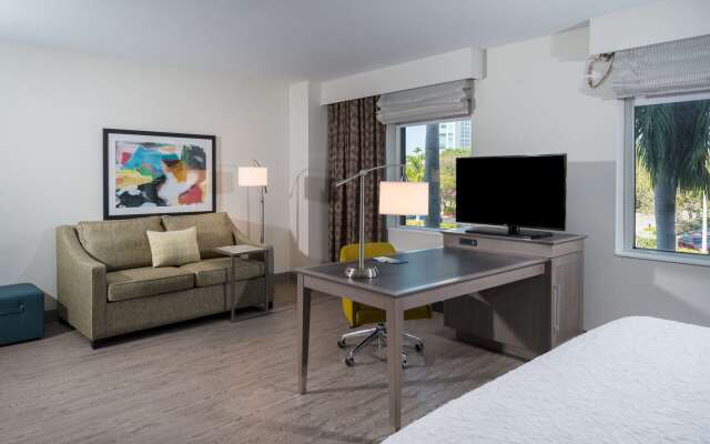 Hampton Inn & Suites Miami Wynwood Design District