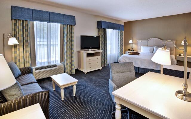 Hampton Inn & Suites Cape Cod-West Yarmouth