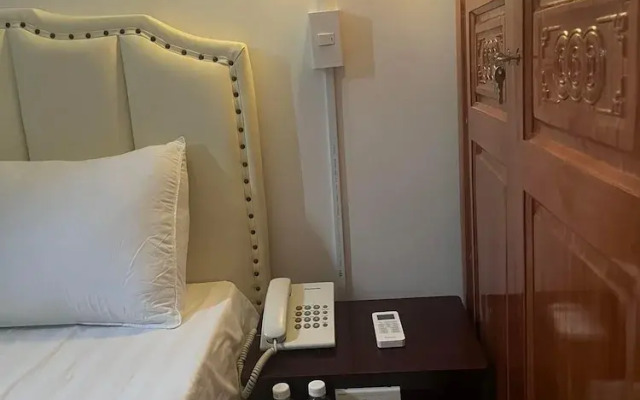 Motel Mys Dung as  Motel Lavie