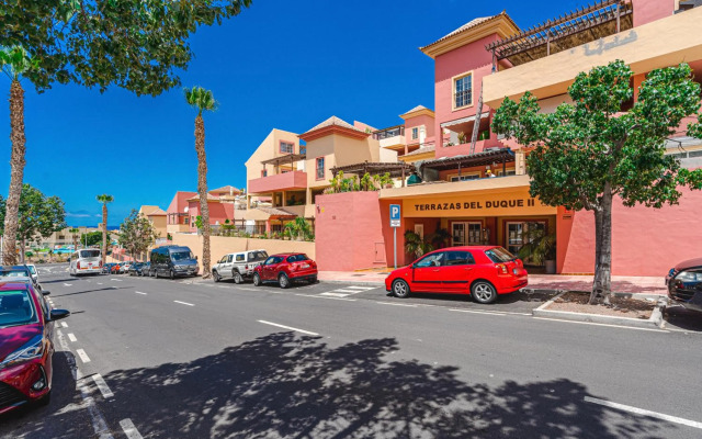 Terrazas del Duque II apartment