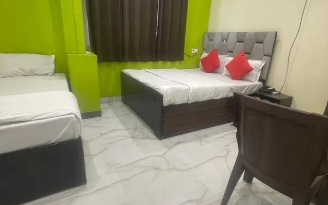 Mayur Guest House by Hiddden Heaven