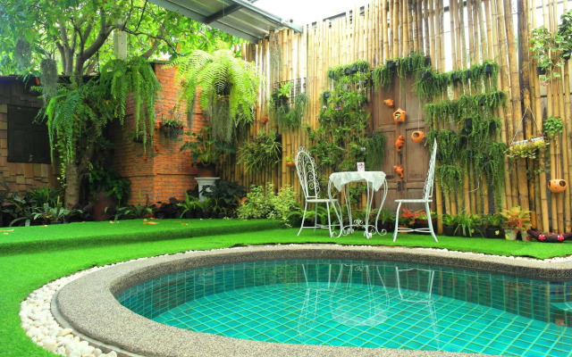 OYO 792 Omsaga Phuket Hotel