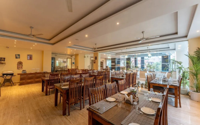 Moustache Rishikesh Luxuria