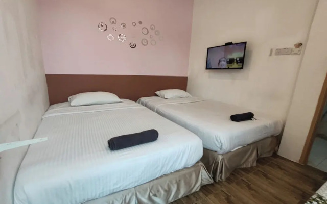 Maleeq Hotel Meru Ipoh