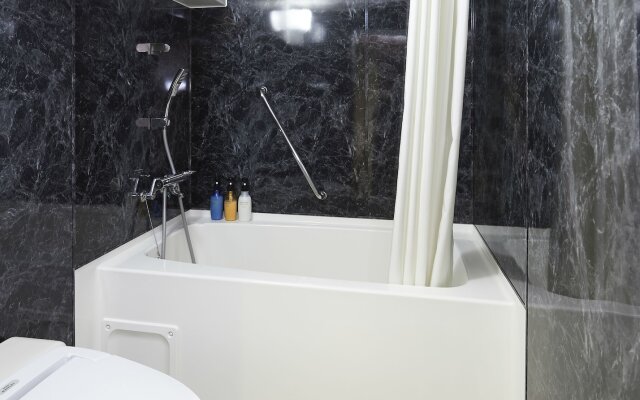 Hotel Consort Shin-Osaka