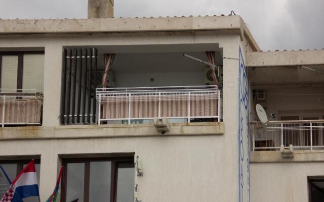 Studio apartman Dida Bozo
