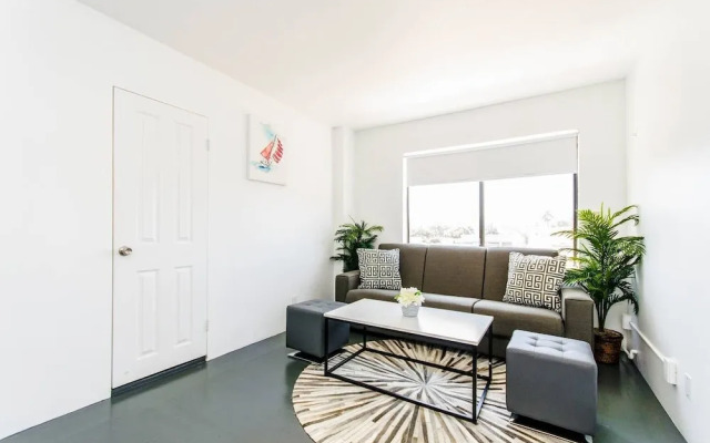 Cabrillo Apartments