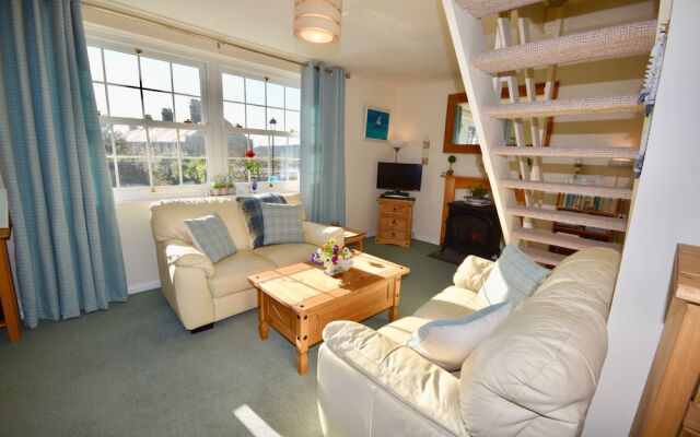 Harbour Life - Yarmouth