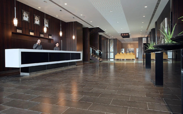 Centro Capital Centre by Rotana Hotel