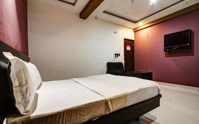 SPOT ON 37197 Mallya Residency