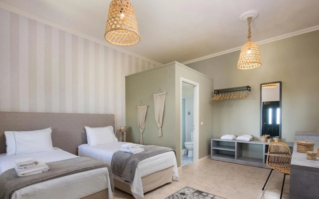 Danai Villa - Charming Escape With Oceanside Views