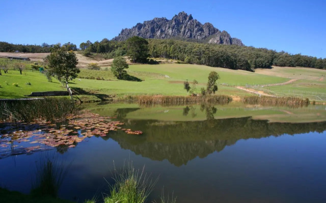 Silver Ridge Retreat