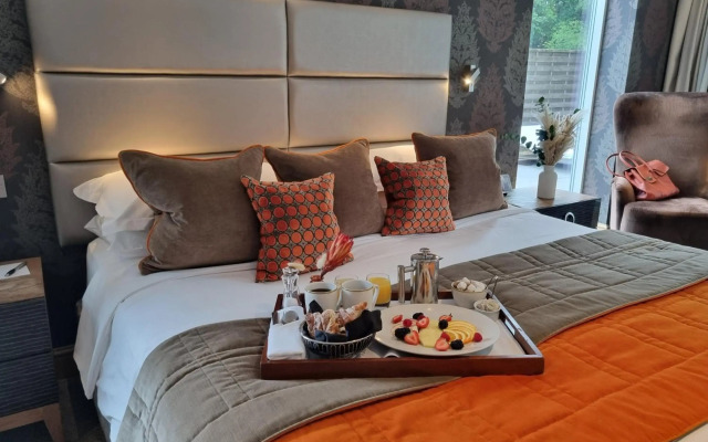 Alexander House And Utopia Spa