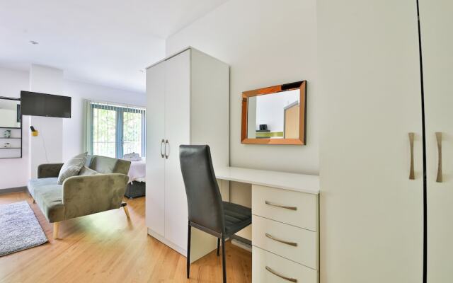 Princess Lofts Studios - Swansea City Centre