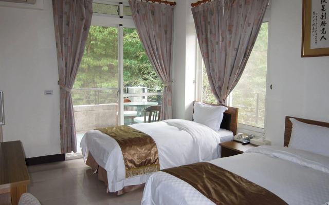 Zen and Pine Resort