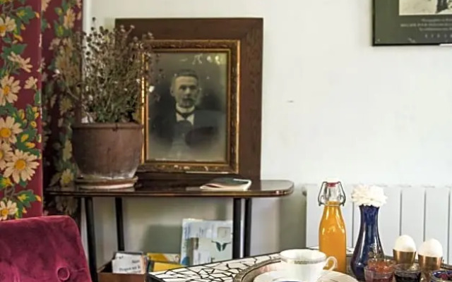 Les Cabanes Des Marais