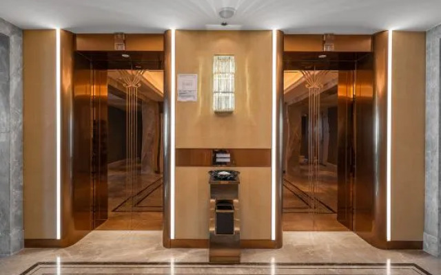 Vienna International Hotel （Tongnan Red Star Macalline）