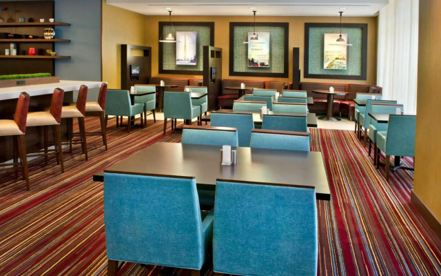 Courtyard by Marriott Washington, DC/Foggy Bottom