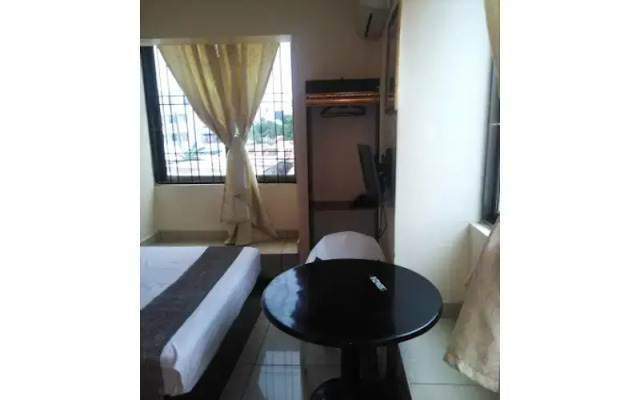 Louis Montfort Grand Resort