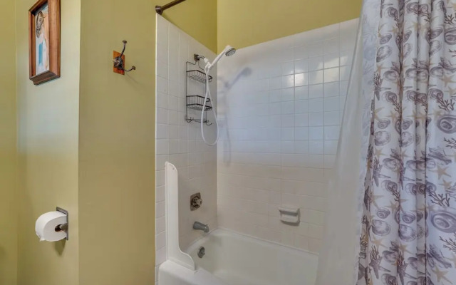 Hale O Aloha Handicap Accessible Gem in Kona!