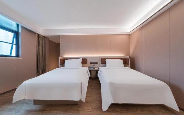 Hanting Hotel (Fuzhou Sanfang Qixiang Dongjiekou Metro Station)