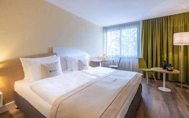 Garner Hotel Erlangen Süd by IHG