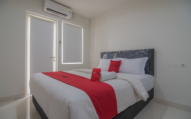 RedDoorz Apartment @ Sentul Tower