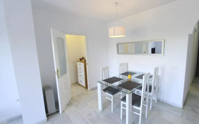 Minimalist Condo in Fuengirola