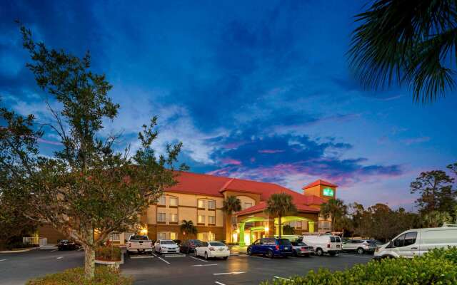 La Quinta Inn and Suites Fort Myers I-75