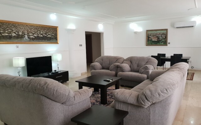 Serendib Hotel and Apartments