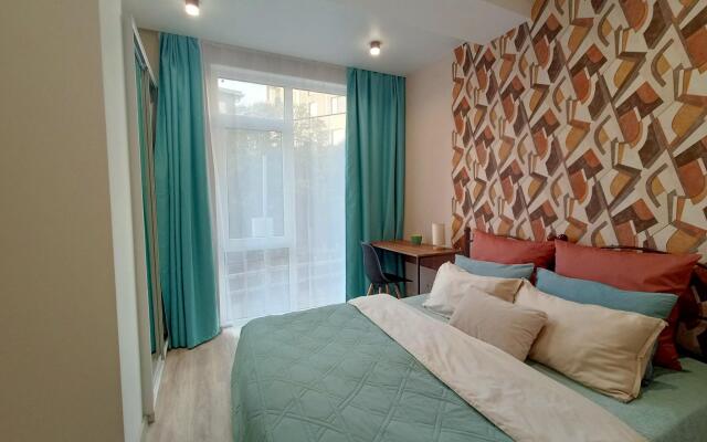 Apartments in the Sapphire residential complex on Kaspiyskaya 68