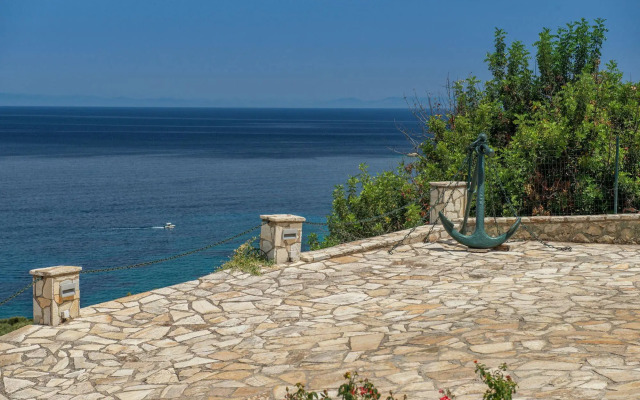 Serenus Luxury Villa