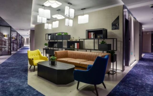 Luming Hotel (Chongqing Liujia Wharf)