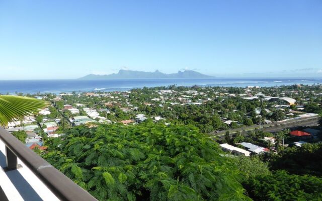 Sweet Home in Tahiti