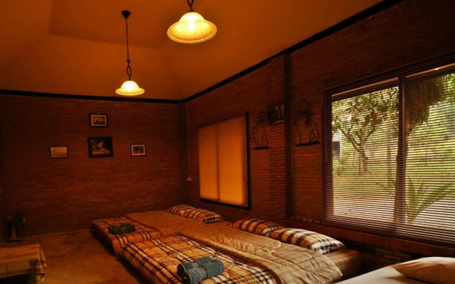 Baan Rai Tab Tao