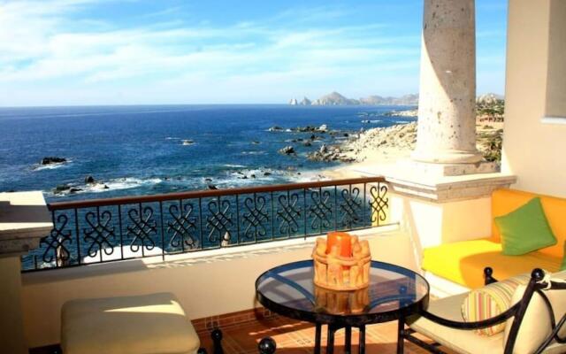 Rated for the Best Value in Cabo San Lucas!! 2BR 8P