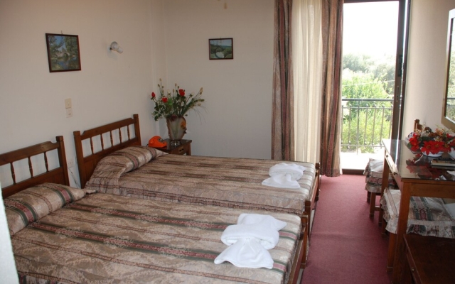Hotel Themisto