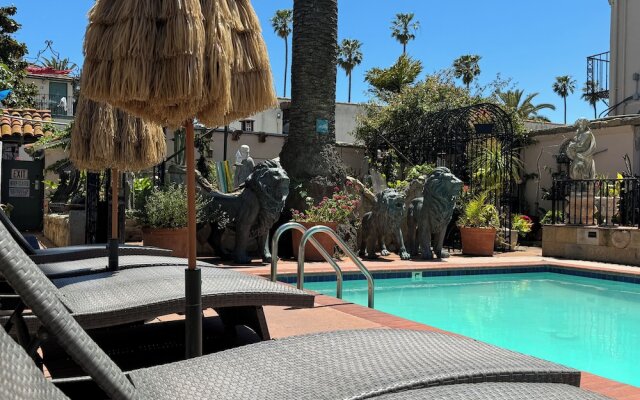 Tide Pool Villas