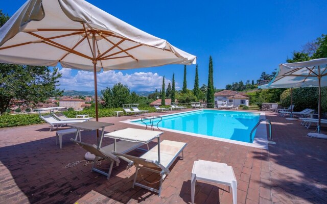 Villa Faccioli Oleandro With Shared Pool