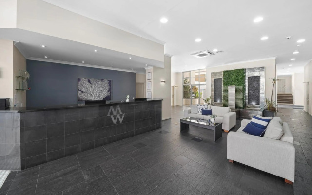 Macquarie Waters Boutique Apartment Hotel