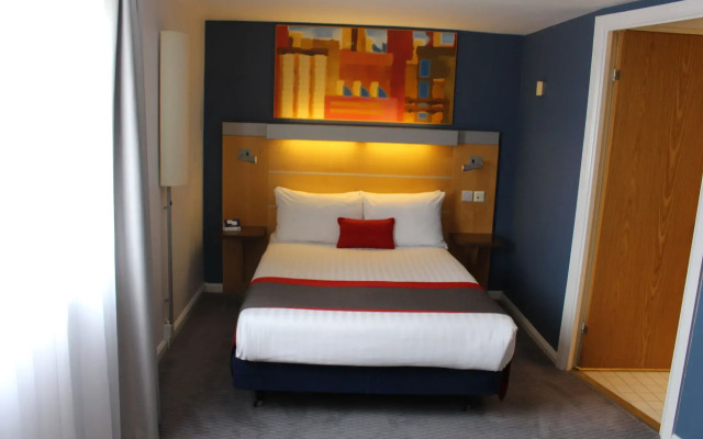 Holiday Inn Express London - Croydon by IHG