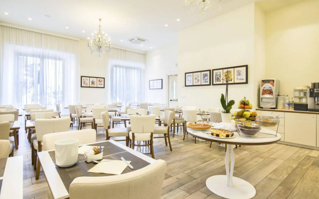 Hotel Italia