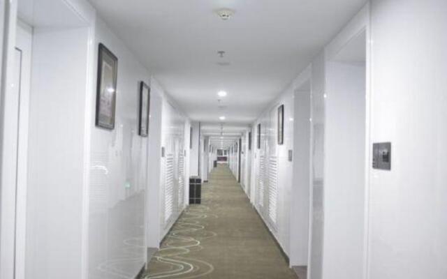 Xana Lite Hotelle(Tianjin Xiqing University Town)