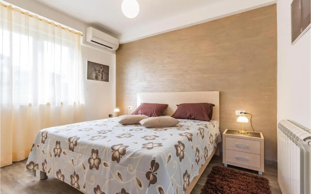 Three-Bedroom Apartment in Medulin
