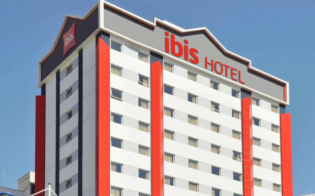 ibis Vitoria Praia Do Canto