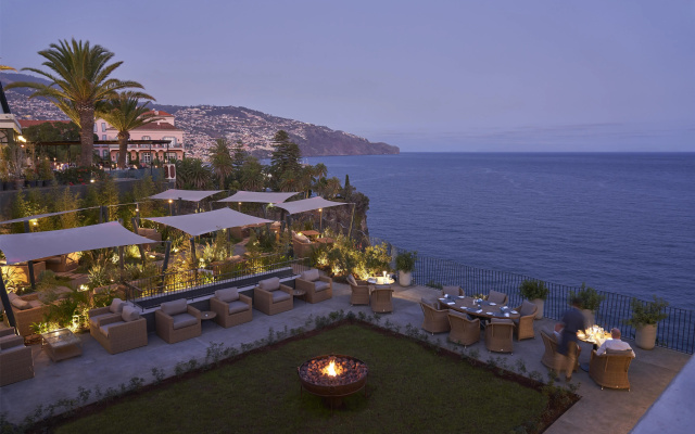 Les Suites at The Cliff Bay Hotel