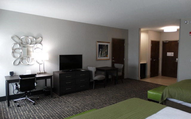Holiday Inn Covington by IHG