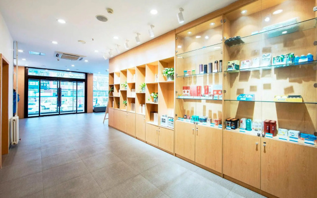 HanTing Hotel (Zhengzhou Qinling Road Jinyi City)