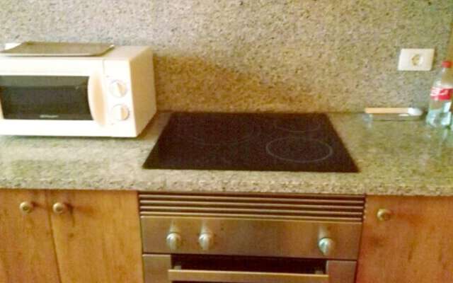 House With 4 Bedrooms in Baralla, With Furnished Garden