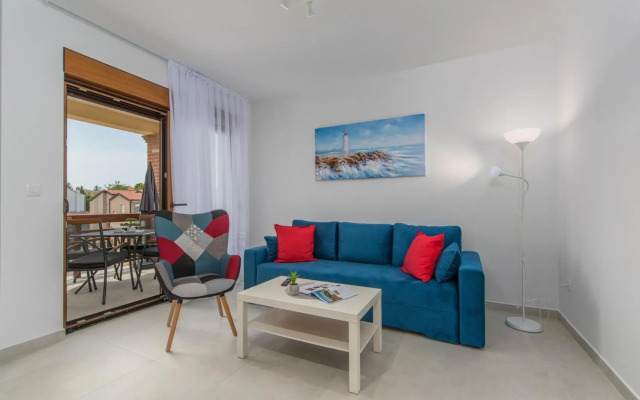 Apartments Hana in Funtana